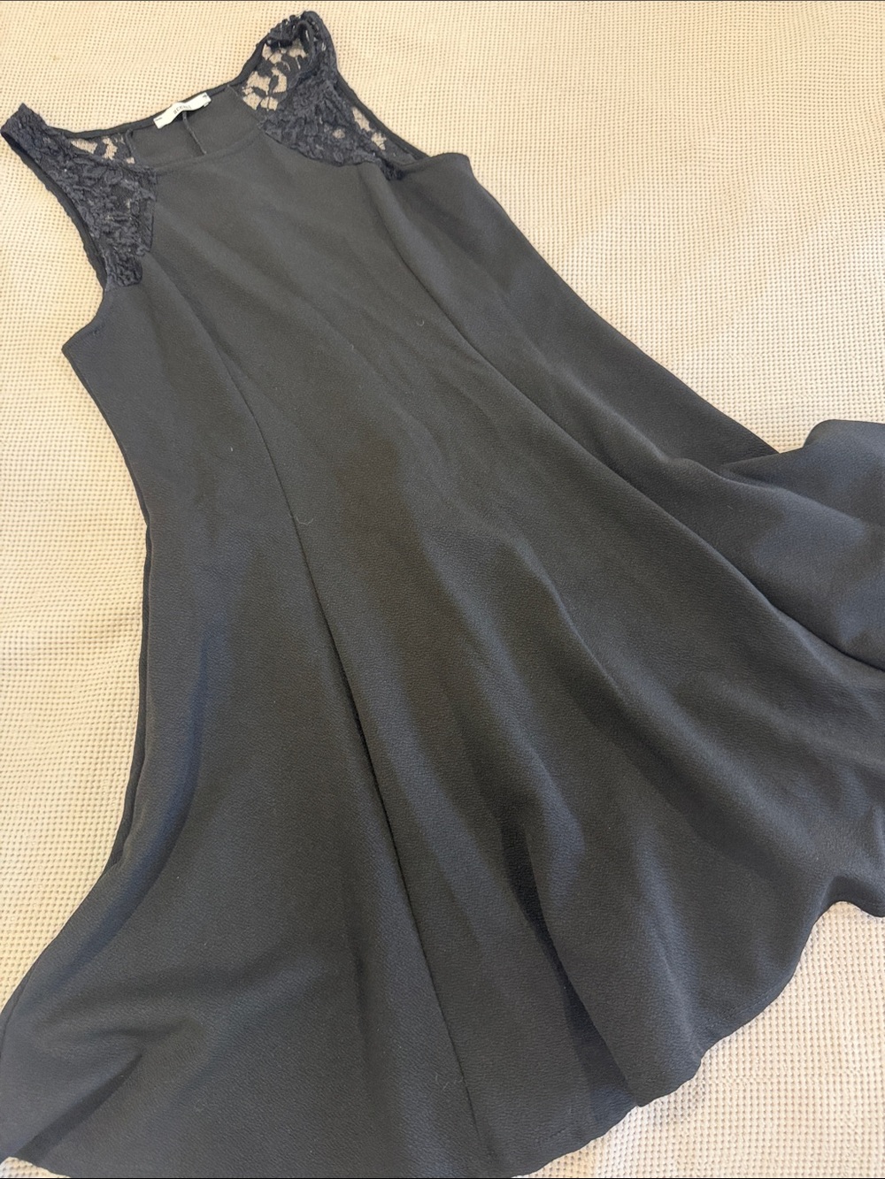 Acemi Black Lace-Yoke Maxi Dress
